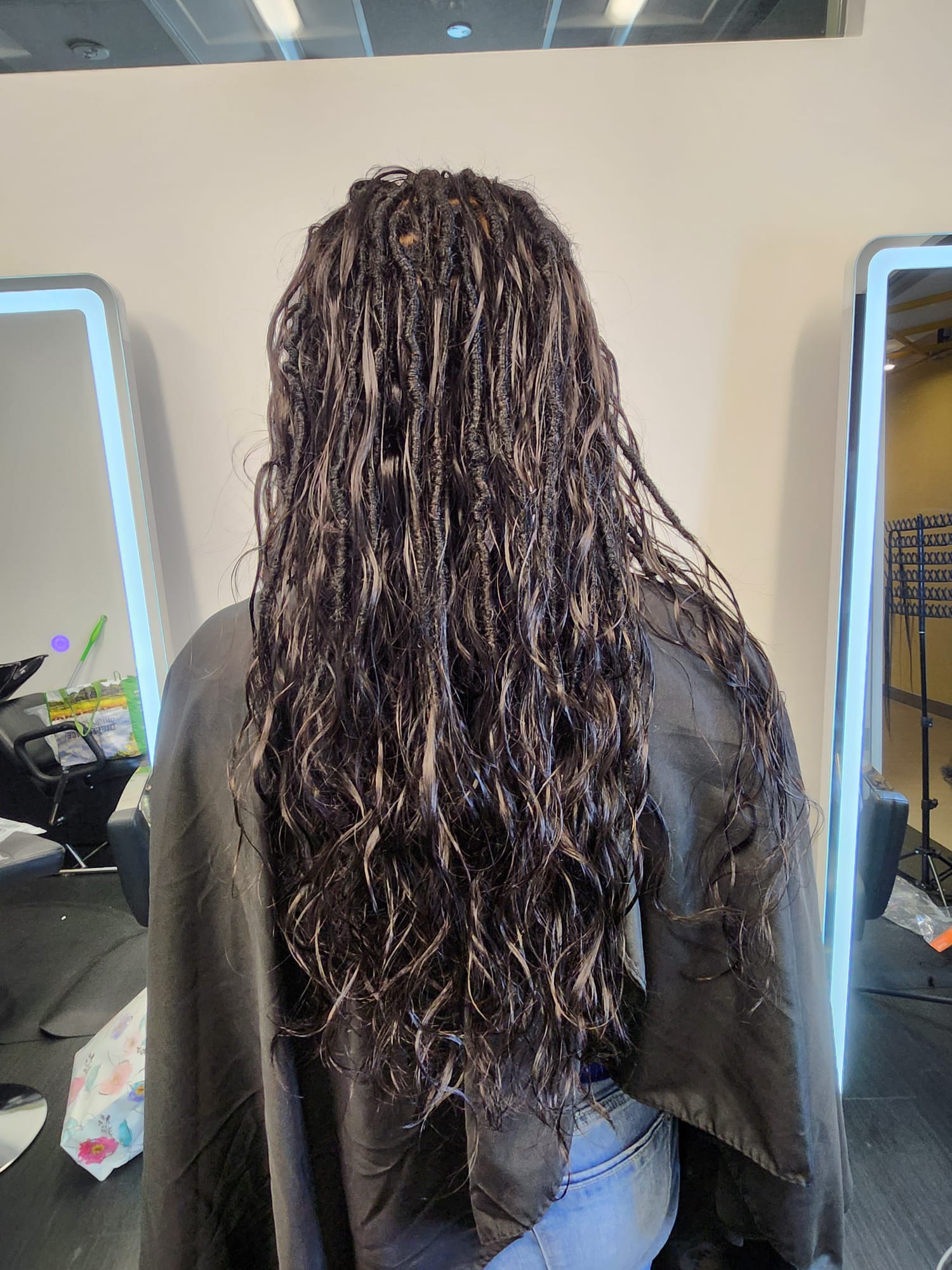 Soft/Butterfly Locs